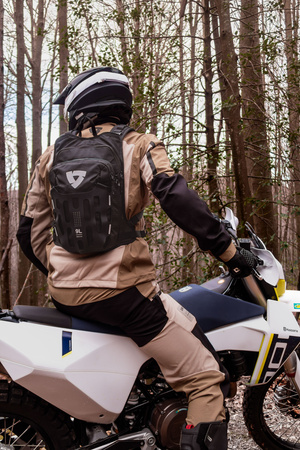 Plecak motocyklowy Rev'It! Eolian H20 9L Sand-Black
