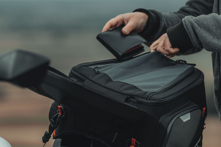 Torba na tył motocykla SW-Motech Pro Rearbag 22-34 litry