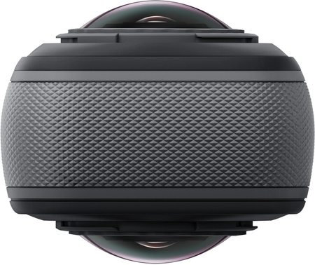 Insta360 X5 Essentials Bundle