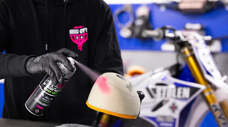 Muc-Off Air Filter Bio Oil - olej do gąbkowych filtrów powietrza.