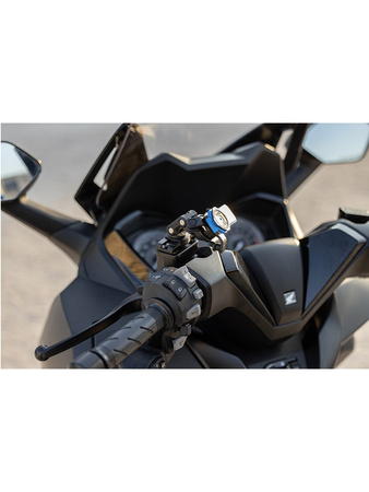 Uchwyt Quadlock Brake Reservoir Mount mocowany na zbiorniczku płynu hamulcowego