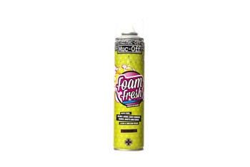 MUC-OFF pianka do czyszczenia kask/rękawice/buty